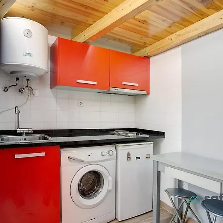 Tiny Little In The Centre Appartamento